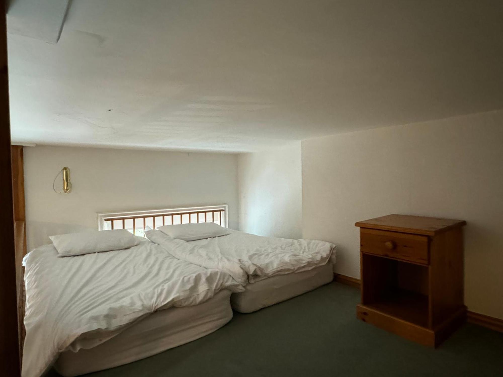 Hargate Hall Self Catering *