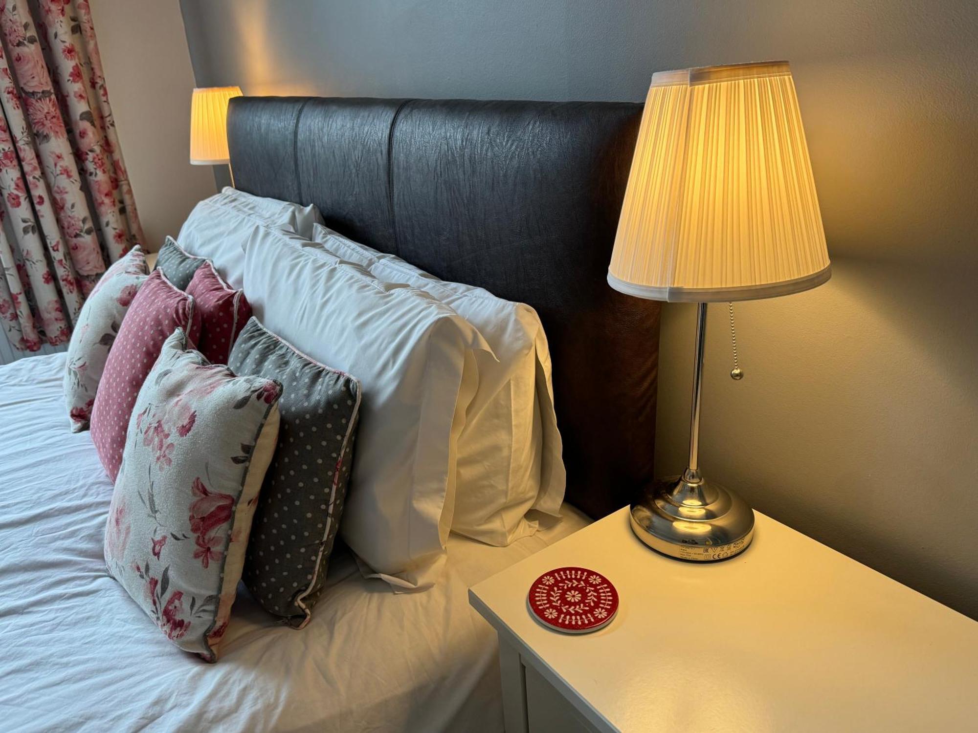Hargate Hall Self Catering *